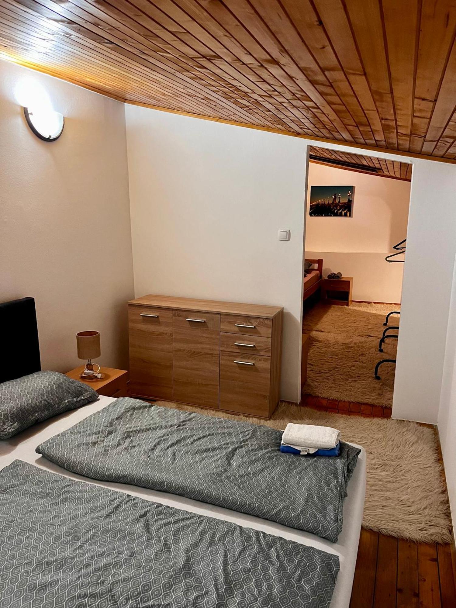 Apart Cobras Jajce Ngoại thất bức ảnh