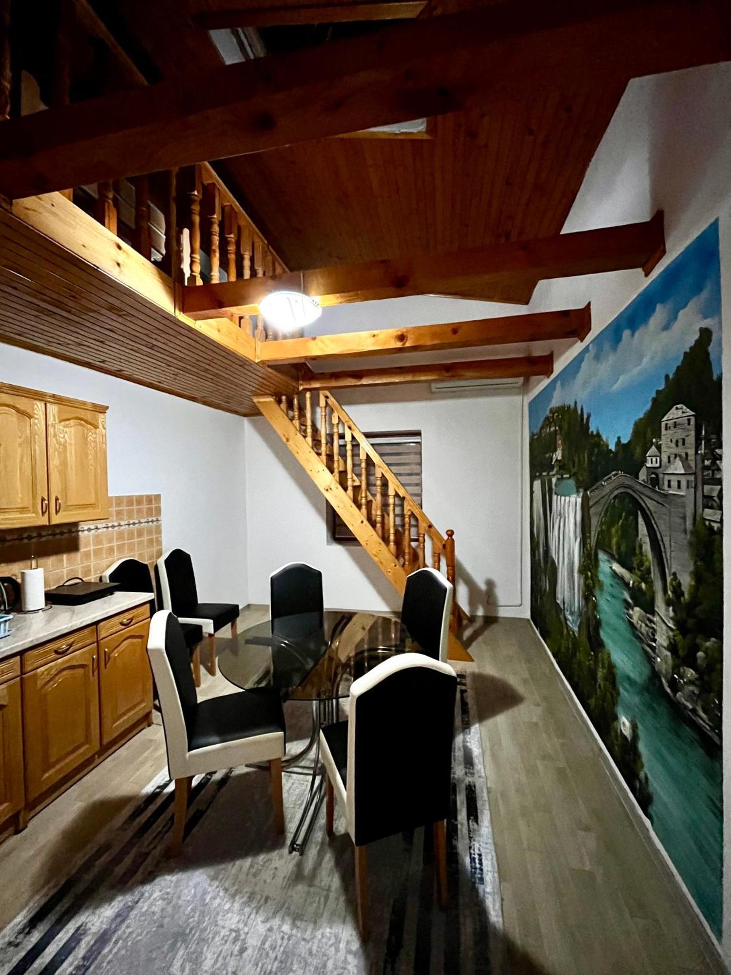 Apart Cobras Jajce Ngoại thất bức ảnh